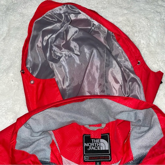 The North Face Summit Series Gore-Tex jacket - Picture 11 of 16
